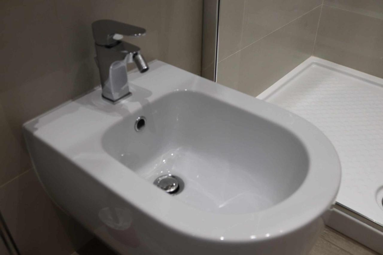 Moon Bologna Apartment Luaran gambar